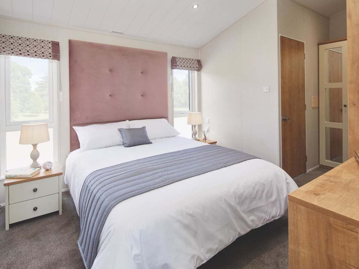 Willerby Portland Bedroom (D) - Osea Leisure - Holiday Homes For Sale