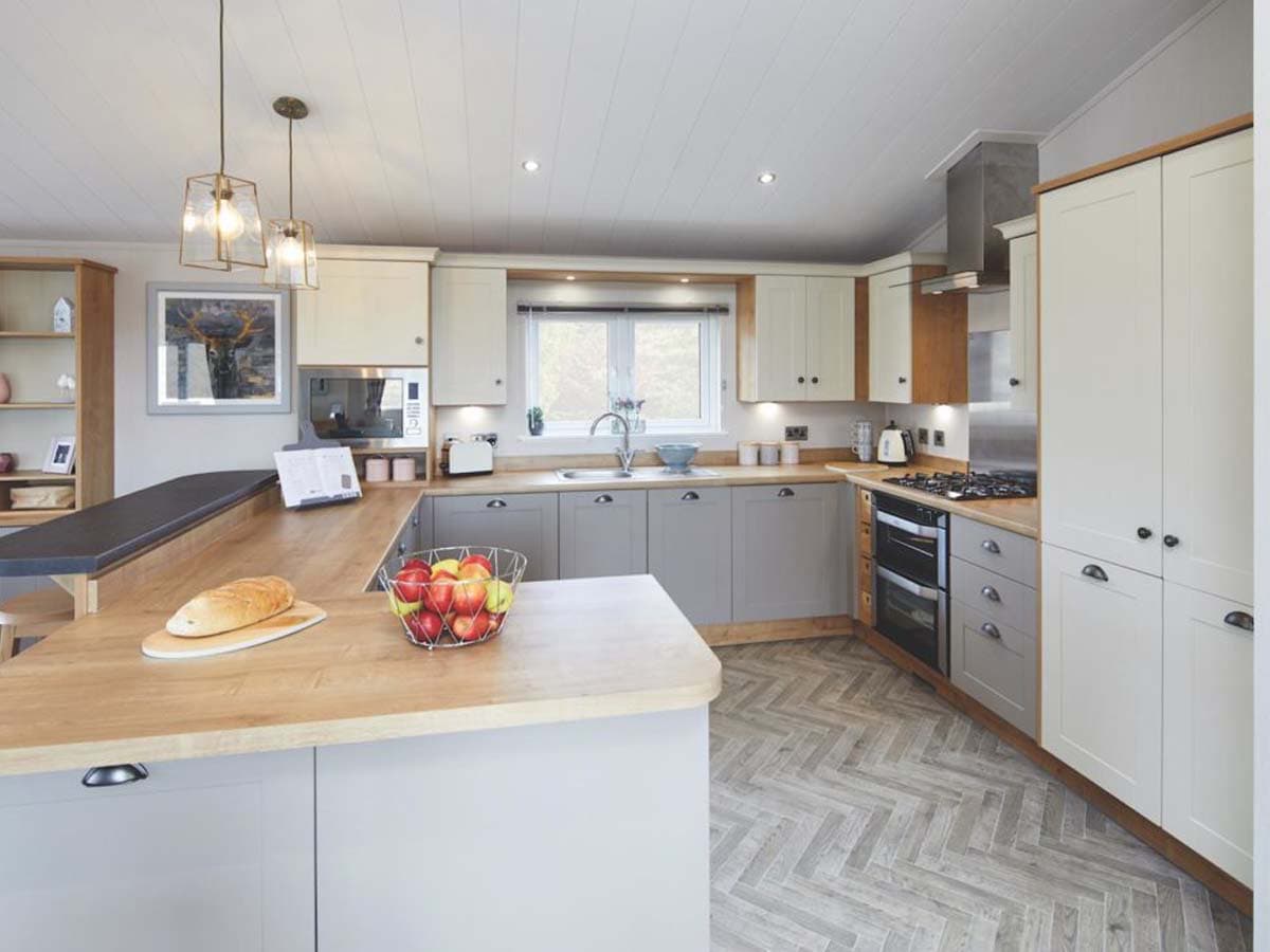Willerby Portland Kitchen (C) - Osea Leisure - Holiday Homes For Sale