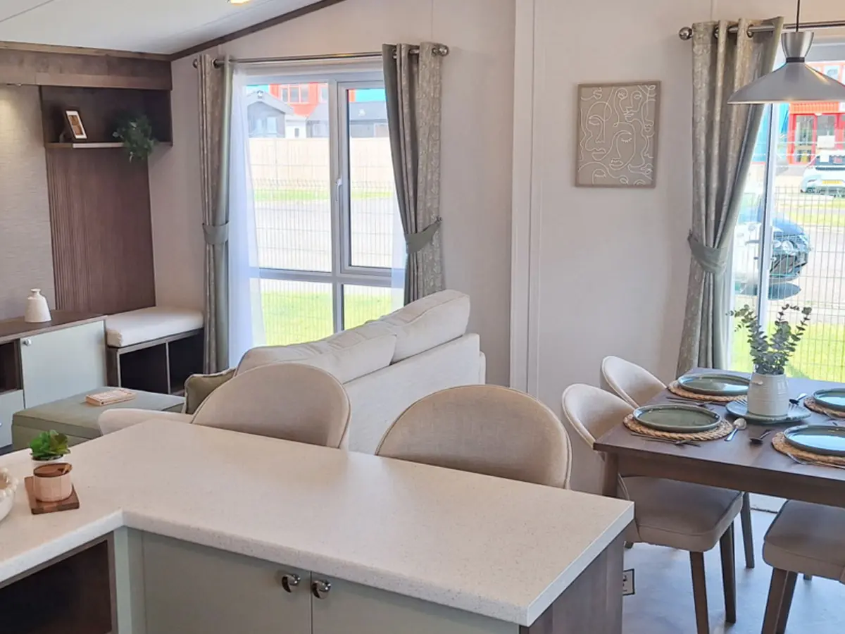 Regal Harlington Dining - Osea Leisure - Holiday Homes For Sale